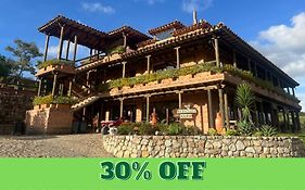 Hotel, Bungalows, Chalet y Cabañas Aventura Park Villa De Leyva La Periquera